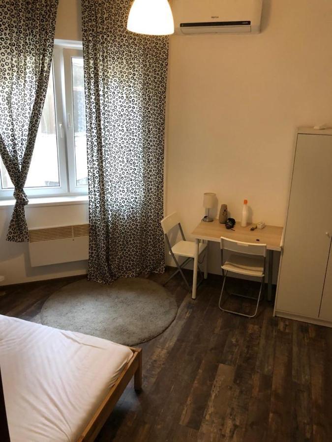 Studio Old Town By Dtm Properties Apartamento Bucarest Exterior foto